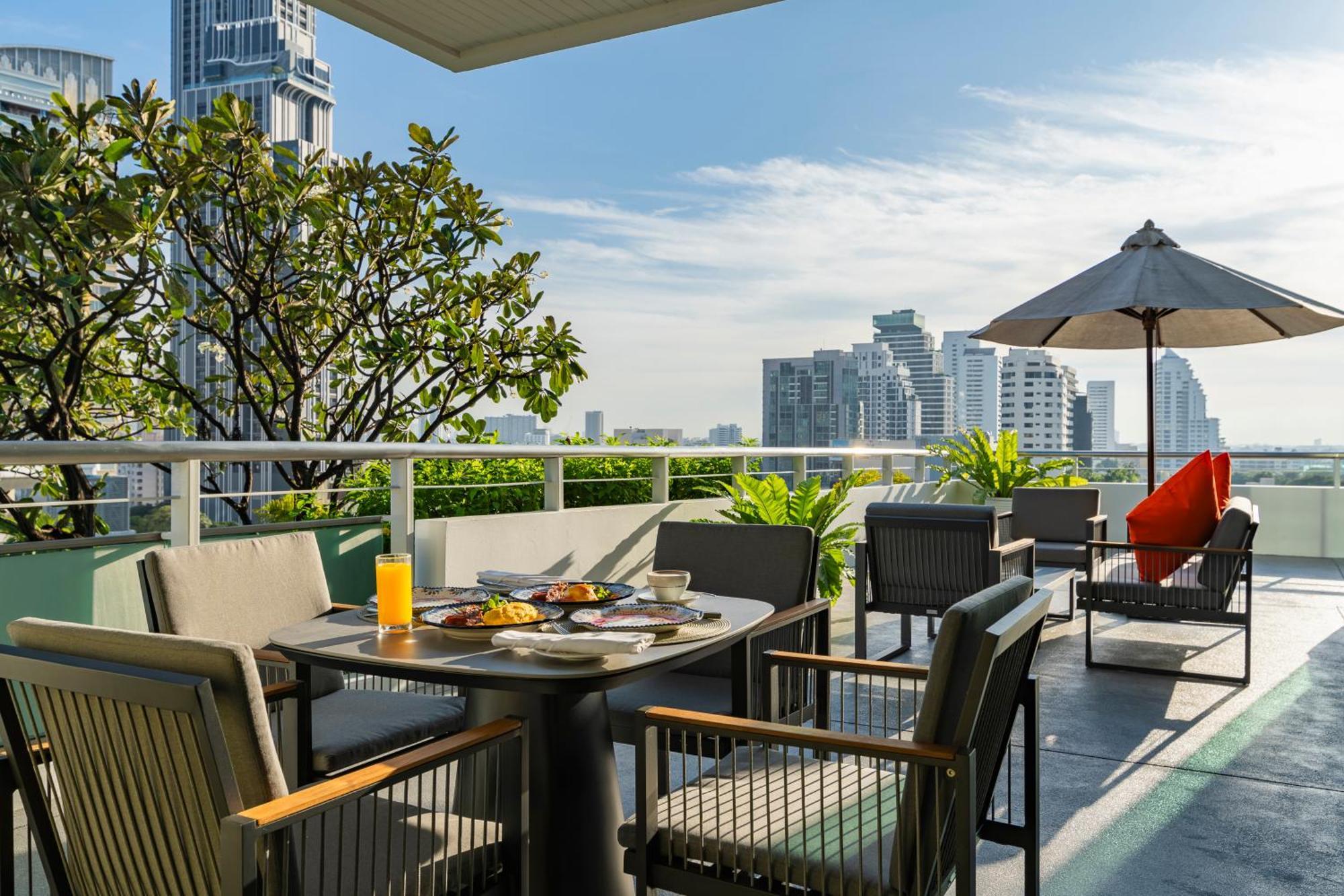 Muu Bangkok, Small Luxury Hotels Of The World Exterior photo